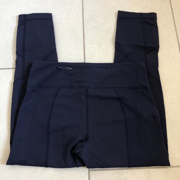 Pace Rival Mid Rise Crop - Picture 3 of 9